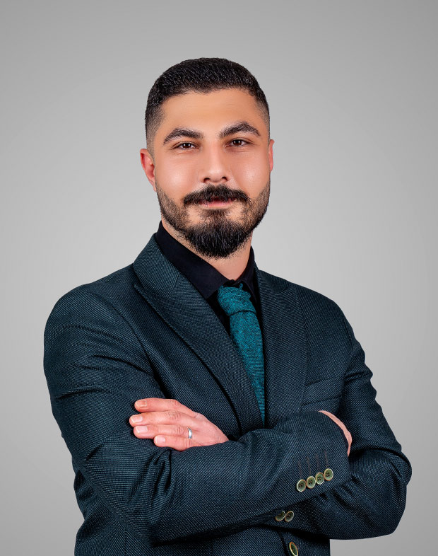 شایان نوبخت